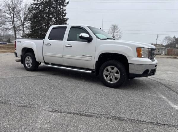 Handy man services - Demolition- Junk Removal - Full Clean outs 1