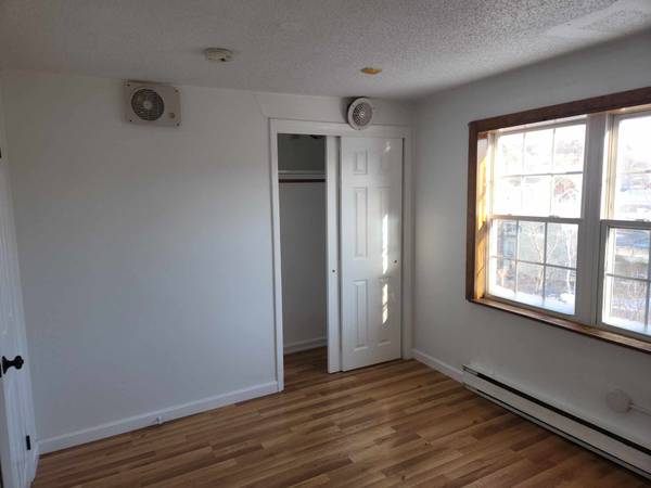 $174,900 / 2br - Condominio asequible en la ciudad (Bristol)63931920089987123