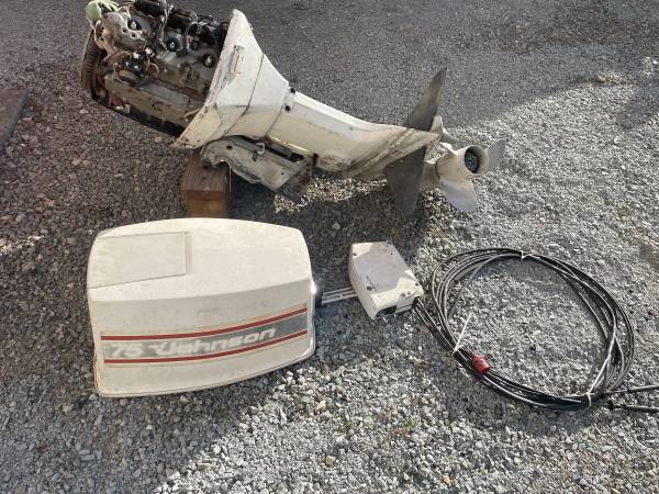 78 Johnson Evinrude 75 horse for parts. Long shaft with controls. 1