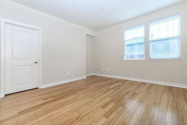 2/bd, Breakfast Bar, Central Heating 1
