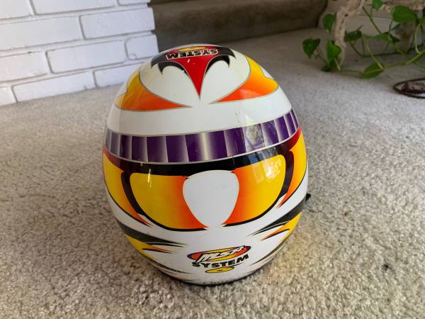 CASCO DE MOTOCROSS MSR SYSTEM 6 PARA JÓVENES, TALLA GRANDE (L) - $25 (los gatos)63471413102851123