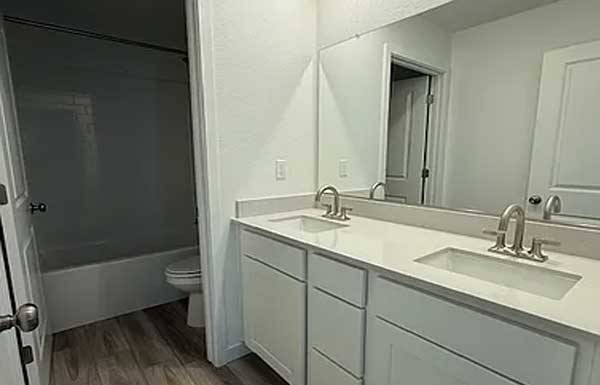 $1,045 / 3br - 1730ft2 - 💋 3 Dormitorios 2 Baños Completos-----------💕💕 (Fresno, CA)63798482653313121