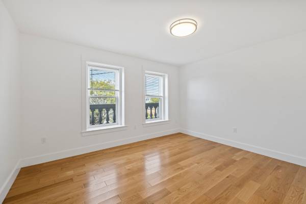 $5,000 / 3br - 800ft2 - New Reno ✨ In unit W/D ✨Central AC ❄️open kitchen w dishwasher 🌞 (Cambridge \ Central Sq. \ MIT)64034777960834123