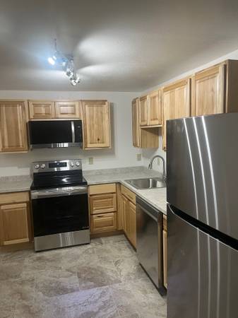 Cortez 850 Brand New Beautifully - Room for Rent