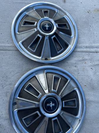 2 MUSTANG HUB CAPS FAIR CONDITION 1