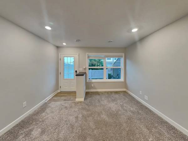 $1,949 / 3br - 1769ft2 - Beautiful 3 Bedroom, 2.5 Bath Home for Rent – Rosemount, MN (Saint Paul Park)64003959803521124
