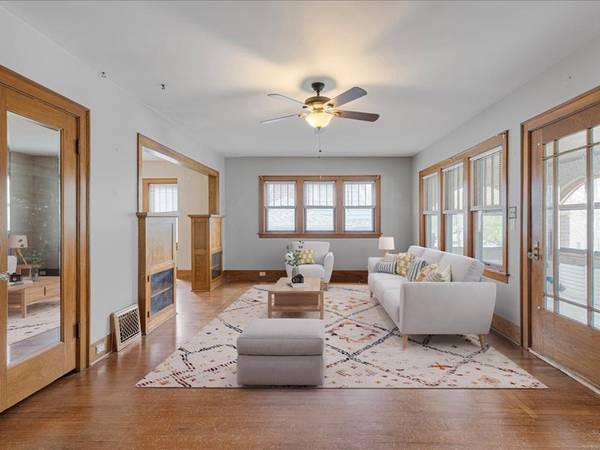 $320,000 / 4br - 2100ft2 - OWNER FINANCING OPPORTUNITY!!  MUST SELL, NO BANKS NEEDED! (Council Bluffs)64021005313025123