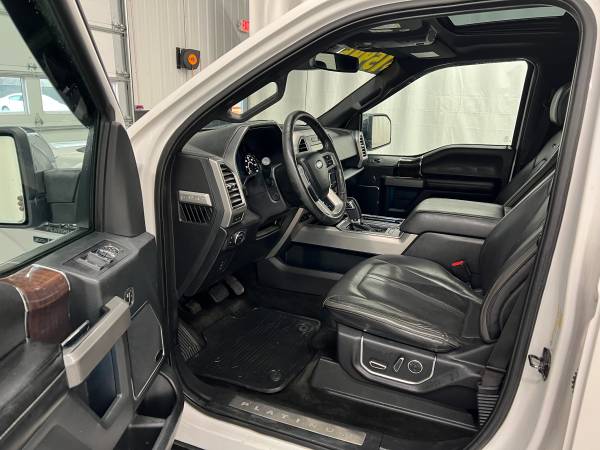 2015 Ford F-150 Platinum 4dr - Photo 7
