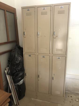 School Lockers 1