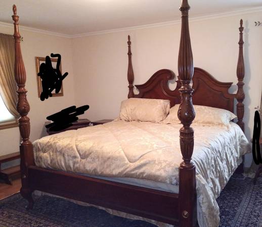 Cherry 4 Poster Bedroom Set 1