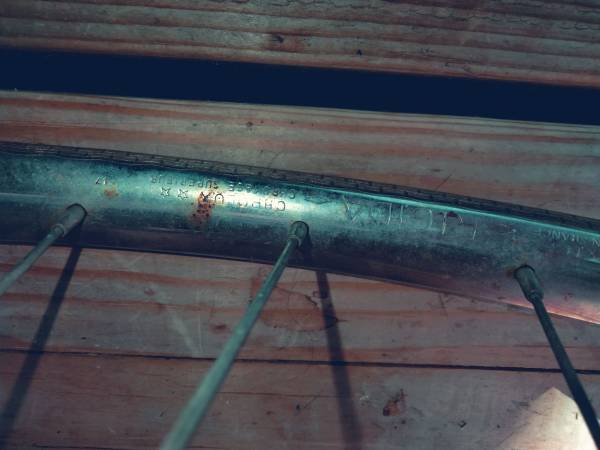 juego de ruedas vintage de 27" × 1-1/4" para bicicleta de carretera, hecho en Francia - $70 (Pittsburg)63471454758401123