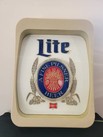 Vintage Miller Lite Beer Light Up Sign by Everbrite Electric 1