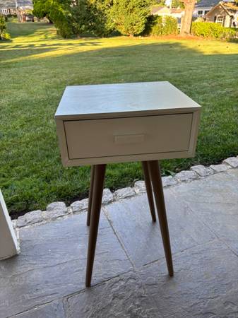 End Table MCM