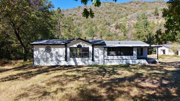 $489,000 / 3br - 2300ft2 - 3/2 Home with 26+ Acres (Applegate)64318775289091121