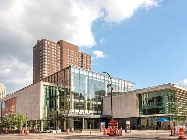 $1,783 / 2br - 1043ft2 - Pet Washing Station, Indoor Swimming Pool, 7th Floor Sundeck (Downtown Minneapolis)63797857374465121