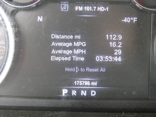 2019 RAM 1500 SLT 4X4 - Photo 14