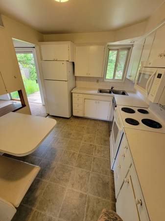 $1,950 / 4br - 1858ft2 - Moving This Summer - Rental Available in Spokane (Spokane)63829655639425120