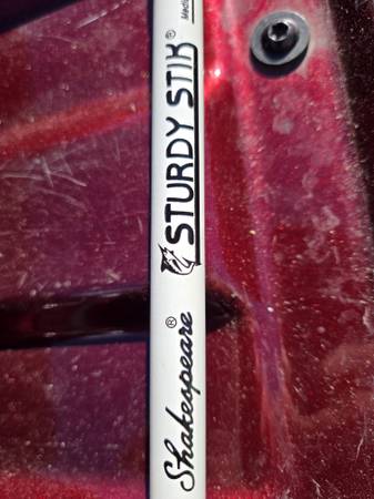 Shakespeare sturdy stick fishing rod new 1