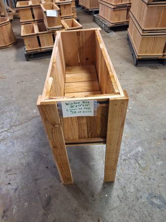 Cedar window box 1