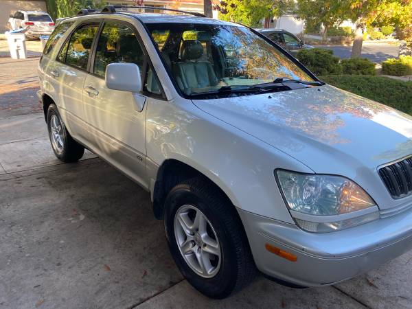 2001 LEXUS RX300 - $3,450 (san jose south)63613112882433122