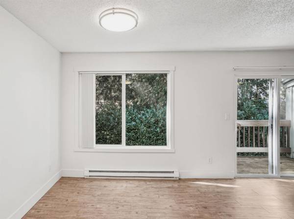 $1,595 / 2br - Pet Friendly Living - Pets Welcome - Modern Appeal Throughout (Halsey & I-84)63615726555395121