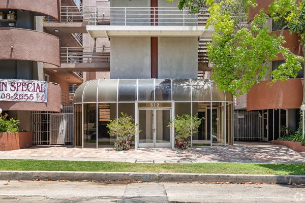 new year’s special January through August lease and second  month free 1