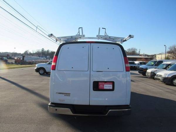 Furgón Chevrolet Express Passenger LT 3D 2013 - $13,950 (_Chevrolet_ _Express Passenger_ _Van_)63621600821249123