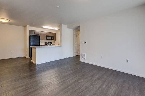 Additional Storage, 24 Hour Fitness Center, 3 bedroom 1