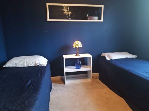 $225 Habitación Compartida con Estilo de Dormitorio en Donelson, en Línea de Autobús, para Hombre No Fumador (Nashville/Opry Mills/Donelson)64148841603841120