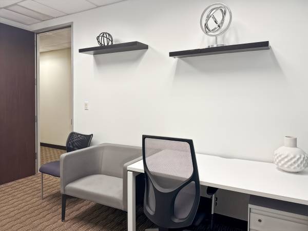 Private small office With Flexible Lease Options 1