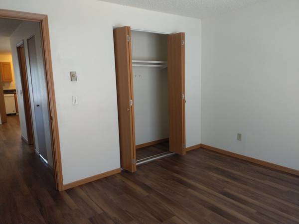 $2,395 / 2br - 950ft2 - 6 Weeks Free 2x1 Available Now at The Port Apartments (BELLEVUE)63808084366593123