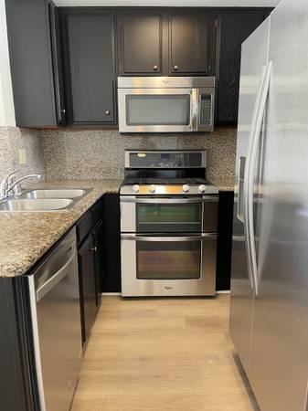 $3,350 / 2br - 1000ft2 - OPEN HOUSE - SUN, OCT 5TH, 12-4PM - TOP FLOOR 2B2B CONDO w 2 PARKING!! (Culver City/Palms)63952927201411121