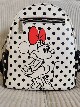 Minimalist Retro Disney Loungefly Collab Minnie Mouse Backpack 1