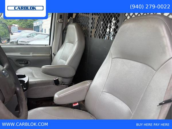 2008 Ford E350 Super Duty - Photo 10