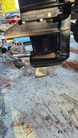 2017 lowe fish machine 1