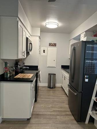 $550 / 1br - Large Private Room (6768 79TH ST, Middle Village)63874742631299122