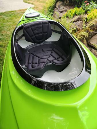 Kayak Eddyline Sky 10 - $875 (Redmond)63470798053251122