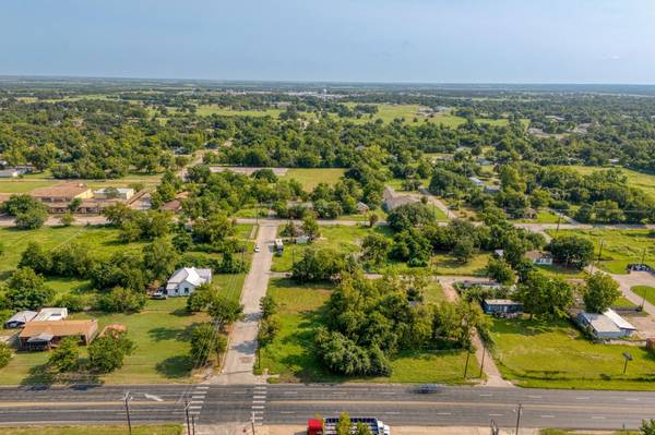 $25,000 / 11020ft2 - JUST LISTED! 0.253-acre corner lot, Cameron TX. Prime location! (Cameron)63843413934211122
