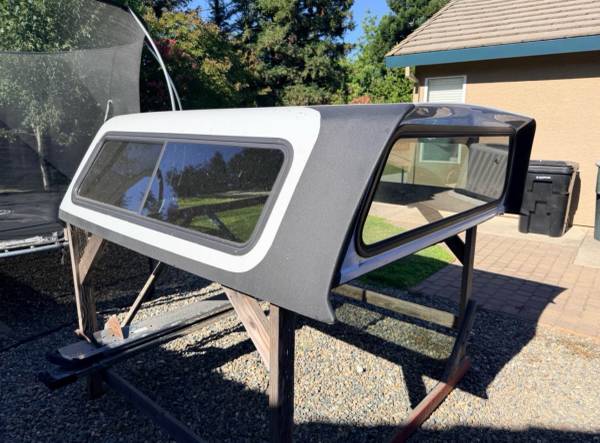 Camper shell 1