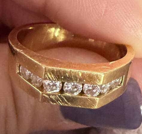 Lost wedding ring in SF 10/10/26