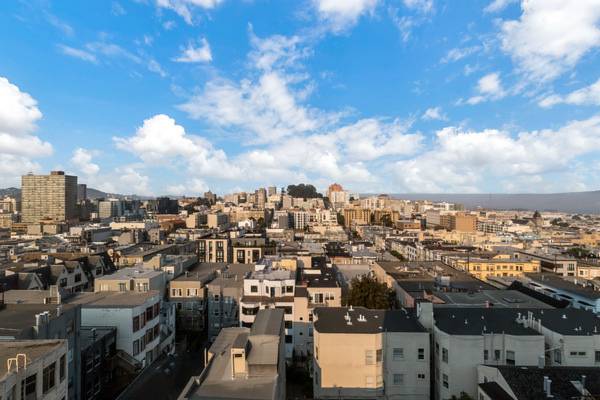 $6,995 / 3br - 1640ft2 - COMING SOON~EPIC VIEWS FROM OVERSIZED NOB HILL 2 OR 3BD 1BA WITH W/D (Nob Hill)63868040368131123