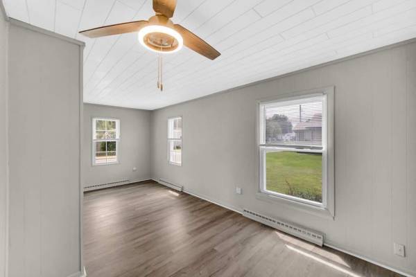 $800 / 2br - 0980ft2 - 🏡 Newly Remodeled 2BR / 1.5BA House – $800/mo (La Porte, IN) (La Porte)63935711346691123