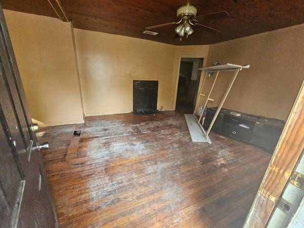 $65,000 / 2br - 1173ft2 - 173 McDonald St, Camilla, GA 31730 FOR SALE!!! (Camilla, Ga)64287173765763121