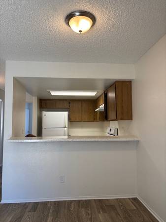 Stop Searching! Spacious One Bedroom Move-In Ready! Unit #6 1
