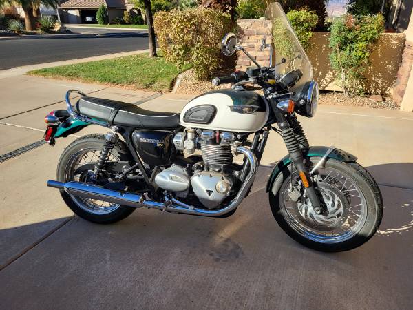 2018 TRIUMPH BONNEVILLE T120 1