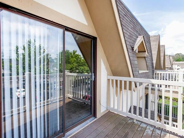 Refrigerator, Playground, 1/BD 1