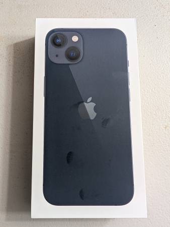 Brand New iPhone 13 Midnight 128GB Unlocked with Warranty 1