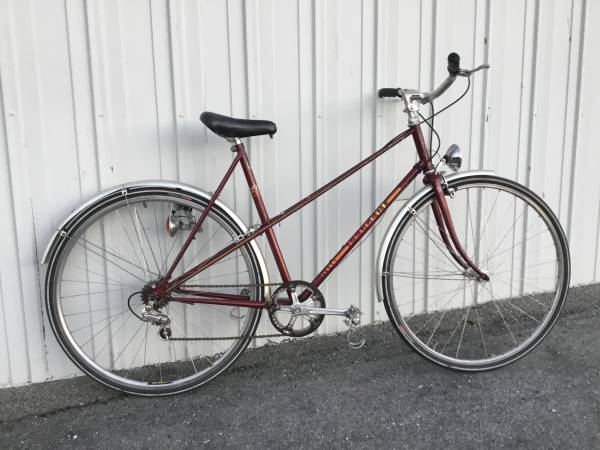 56cm Peugeot top shelf  Townie Mixte w Shimano 600 Arabesque 1