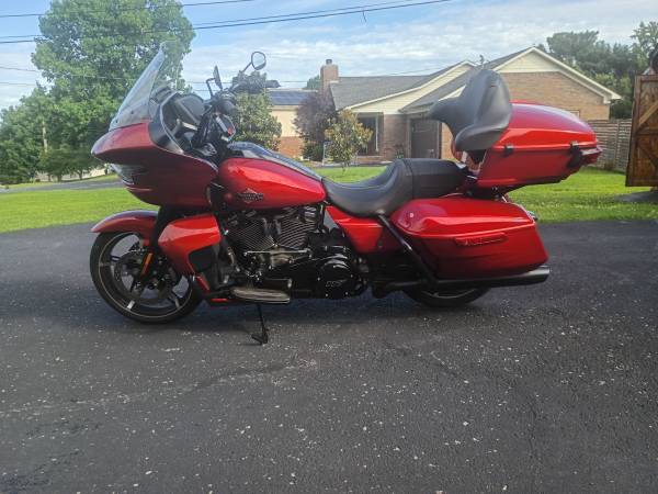 2025 Harley road glide upgraded to full dresser