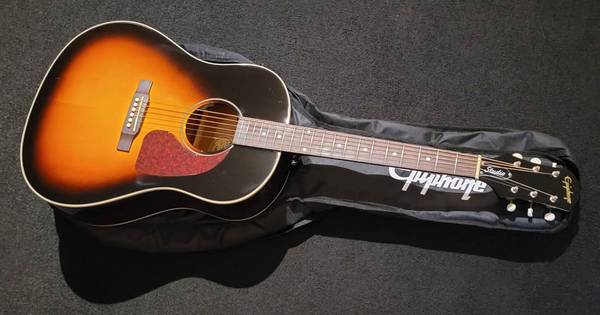Epiphone J-45 Studio Acoustic Electric Solid Spruce Top 1